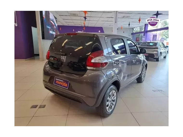 Fiat Mobi Cinza 5