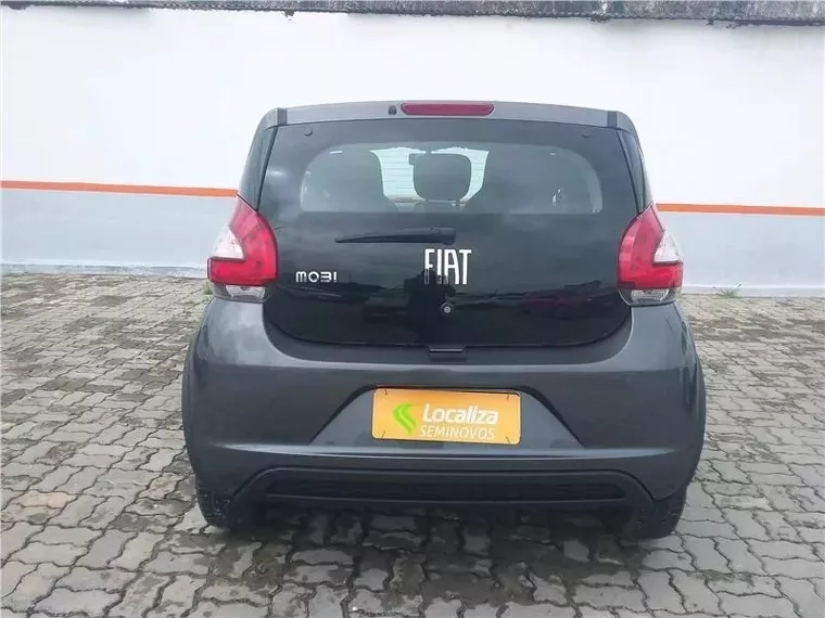 Fiat Mobi Prata 10