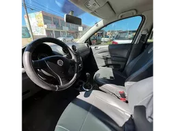 Volkswagen Voyage