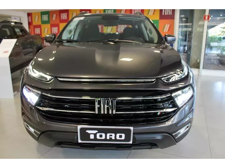 Fiat Toro Cinza 13