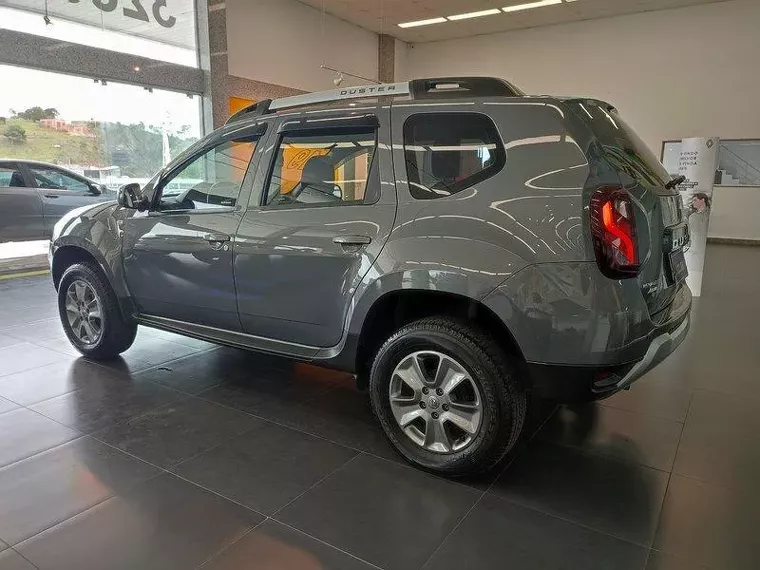 Renault Duster Cinza 12