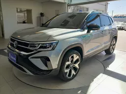 Volkswagen Taos