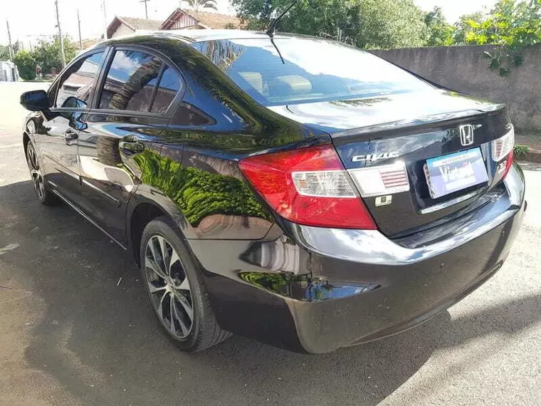 Honda Civic Preto 2