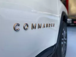 Commander