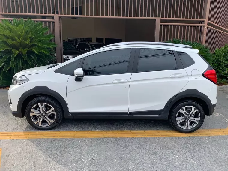 Honda WR-V Branco 35