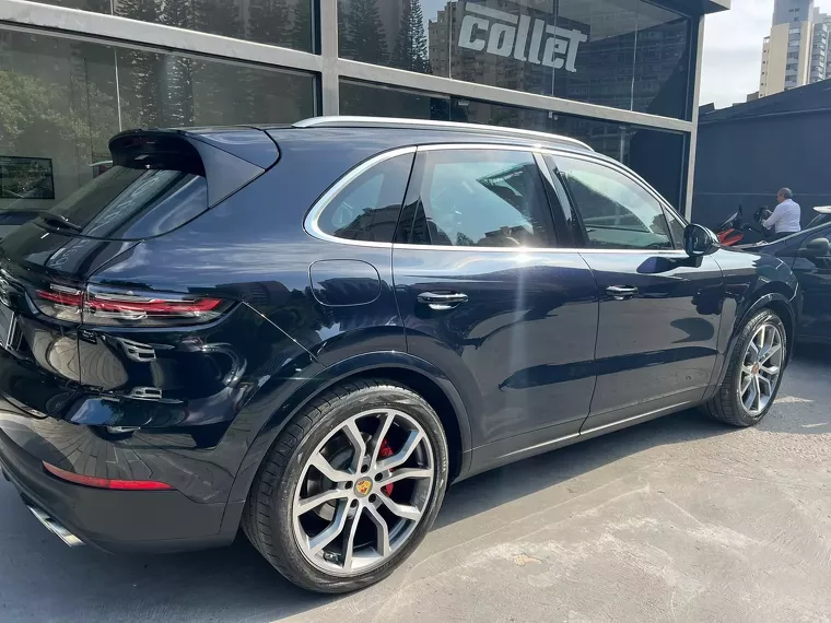 Porsche Cayenne Azul 7