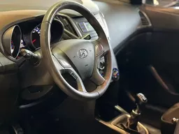 Hyundai HB20X
