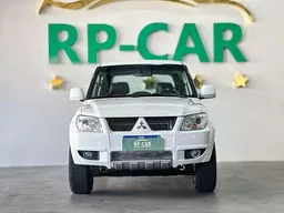 Mitsubishi Pajero TR4