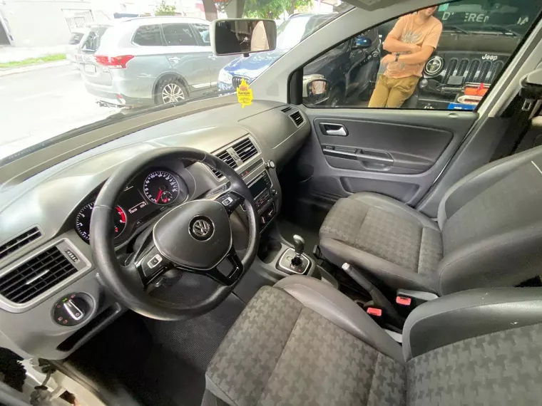 Volkswagen Fox Branco 7