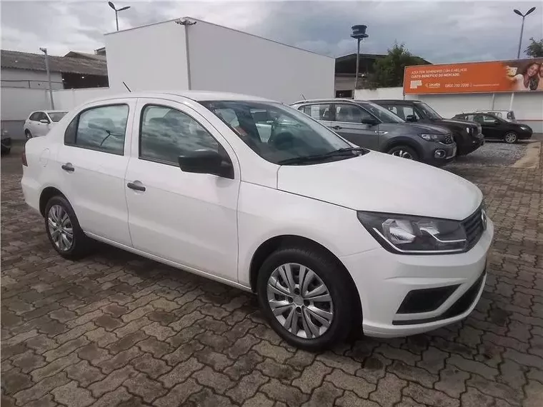 Volkswagen Voyage Branco 10