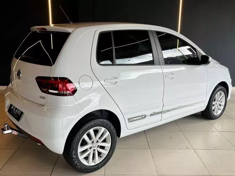 Volkswagen Fox Branco 4