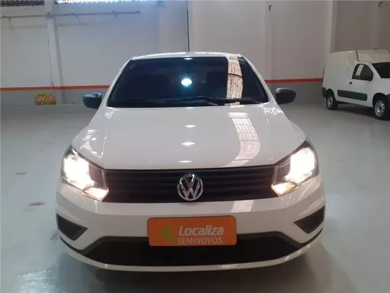 Volkswagen Voyage Branco 1