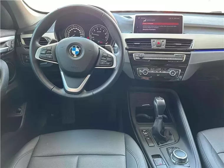 BMW X1 Cinza 8