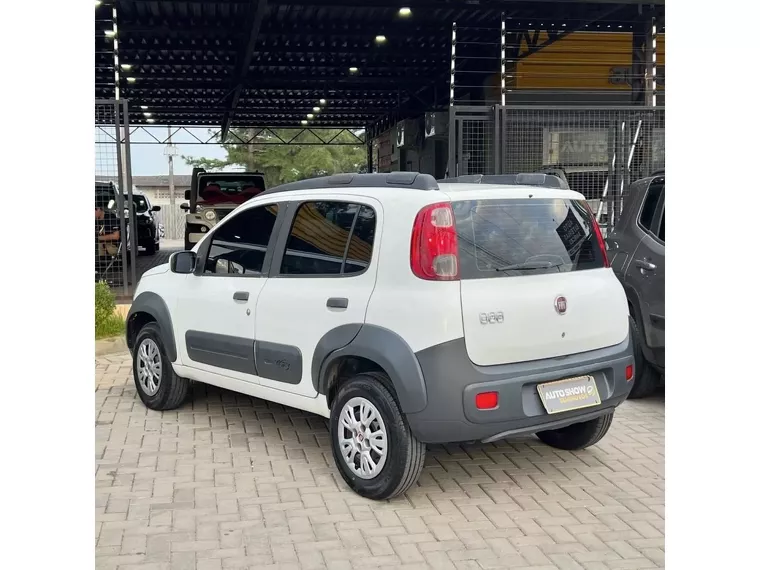 Fiat Uno Branco 2