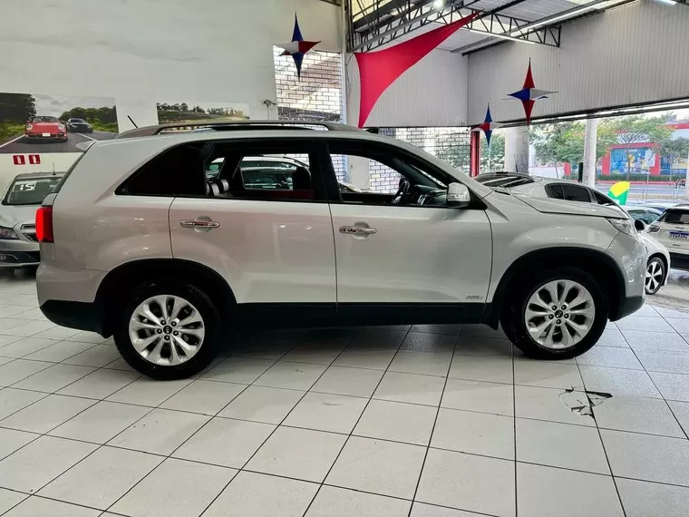 KIA Sorento Prata 4