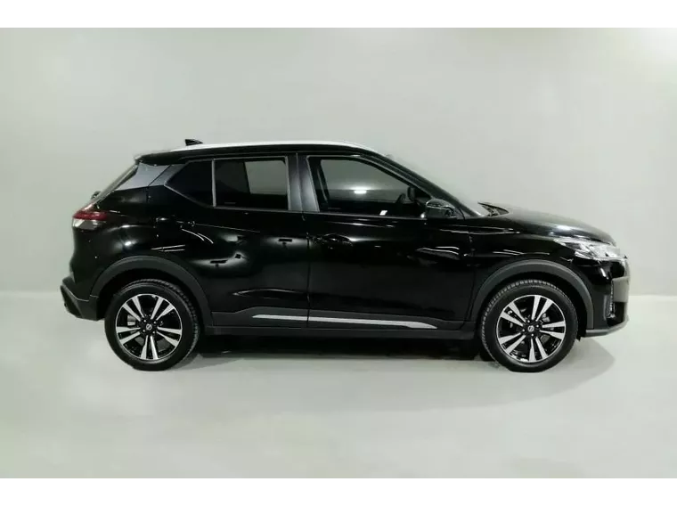 Nissan Kicks Preto 7