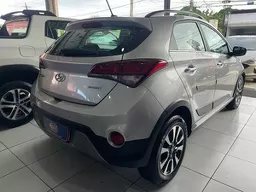 Hyundai HB20X