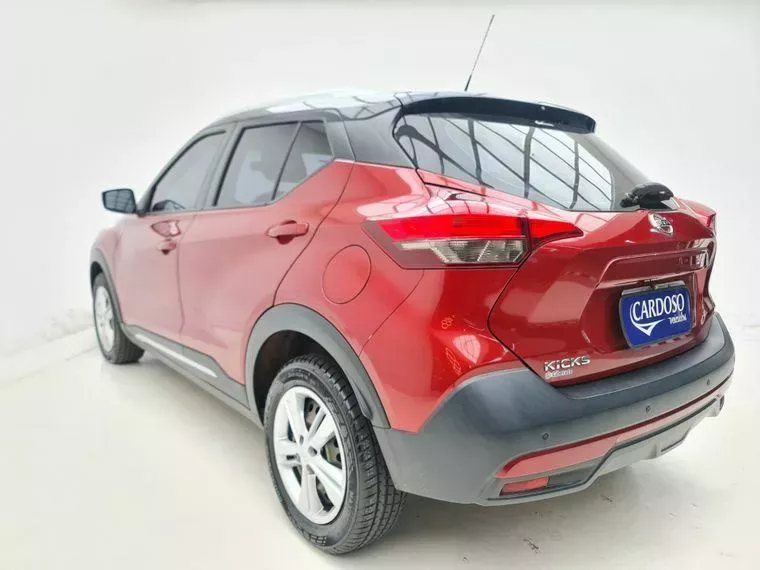 Nissan Kicks Vermelho 5