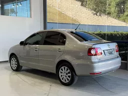 Volkswagen Polo Sedan