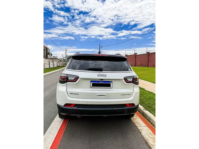 Jeep Compass Branco 16