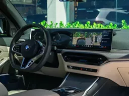 BMW 320i