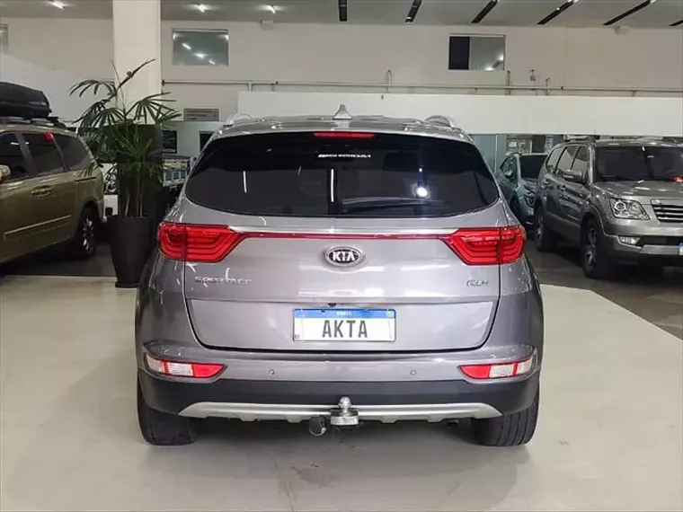 KIA Sportage Prata 10