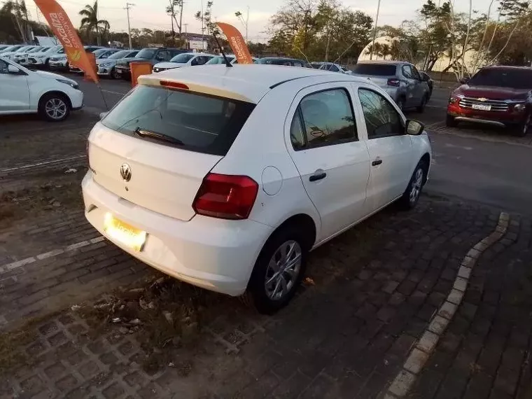 Volkswagen Gol Branco 1