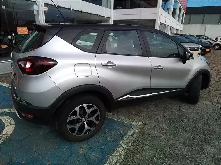 Renault Captur Prata 1