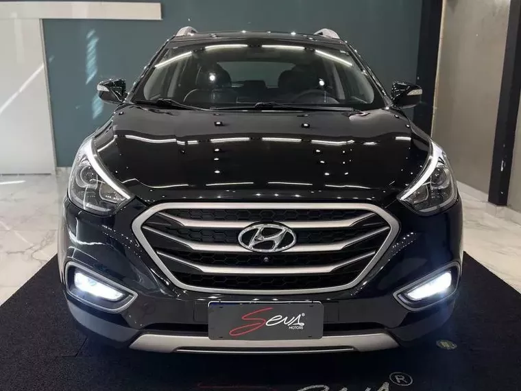 Hyundai IX35 Preto 10