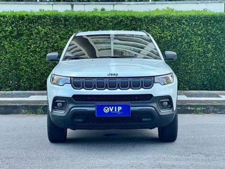 Jeep Compass Branco 12