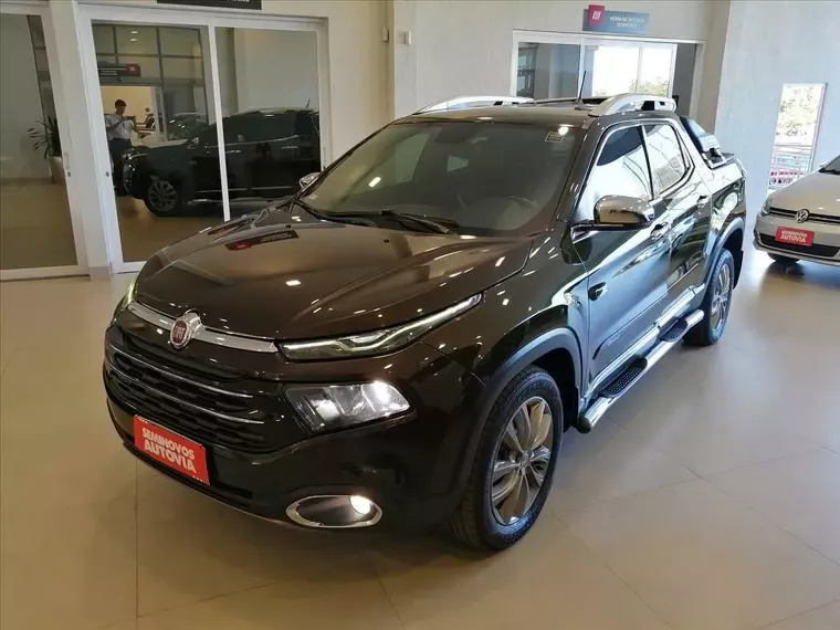 Fiat Toro Marrom 1