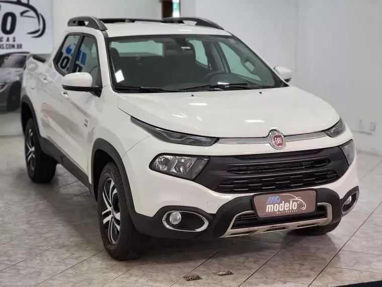 Fiat Toro Branco 9