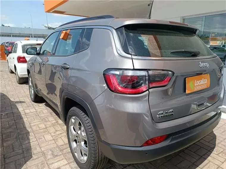 Jeep Compass Cinza 4