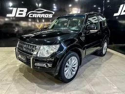 Mitsubishi Pajero Full
