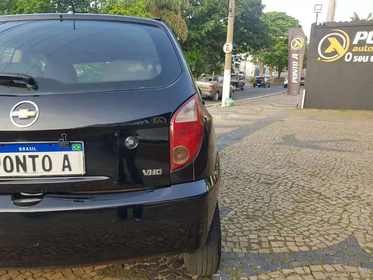 Chevrolet Celta Preto 3