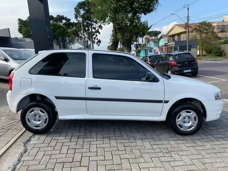 Volkswagen Gol Branco 15