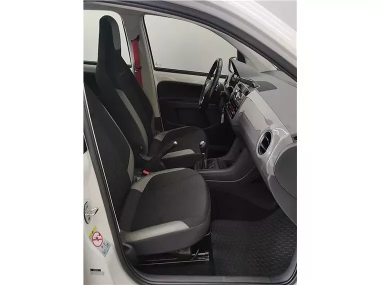 Volkswagen Cross UP Branco 8