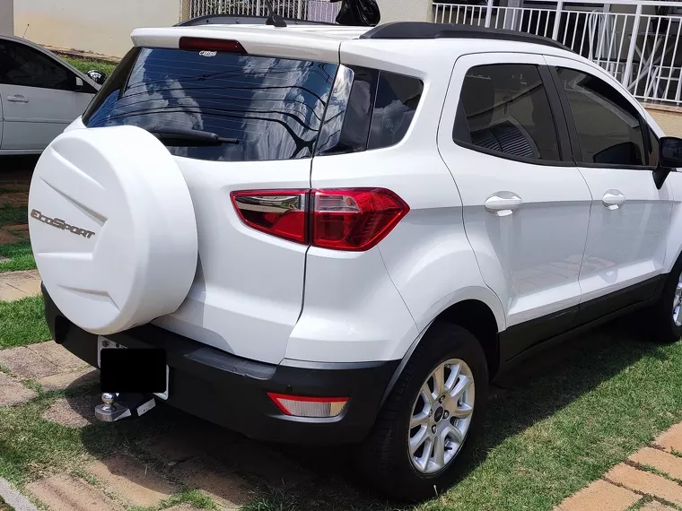 Ford Ecosport Branco 7