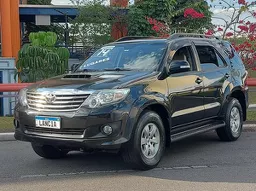 Hilux SW4