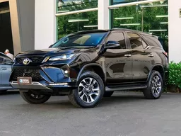 Toyota Hilux SW4