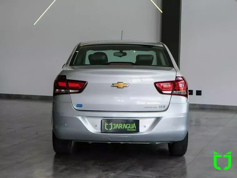 Chevrolet Cobalt Prata 1