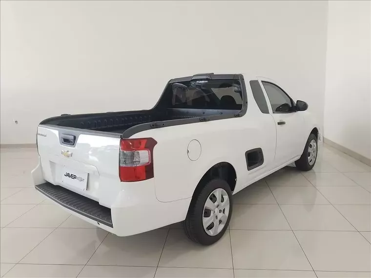 Chevrolet Montana Branco 4