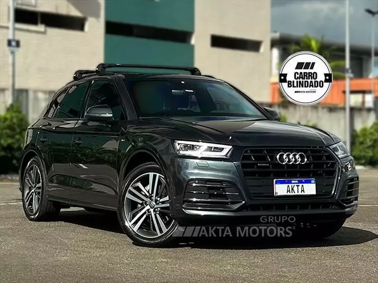 Audi Q5 Cinza 1