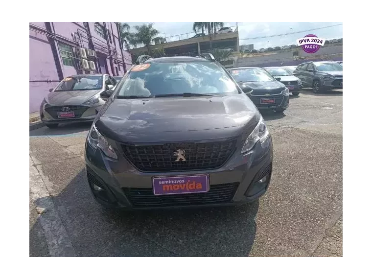 Peugeot 2008 Cinza 1