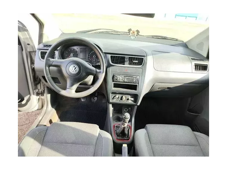 Volkswagen Fox Prata 11