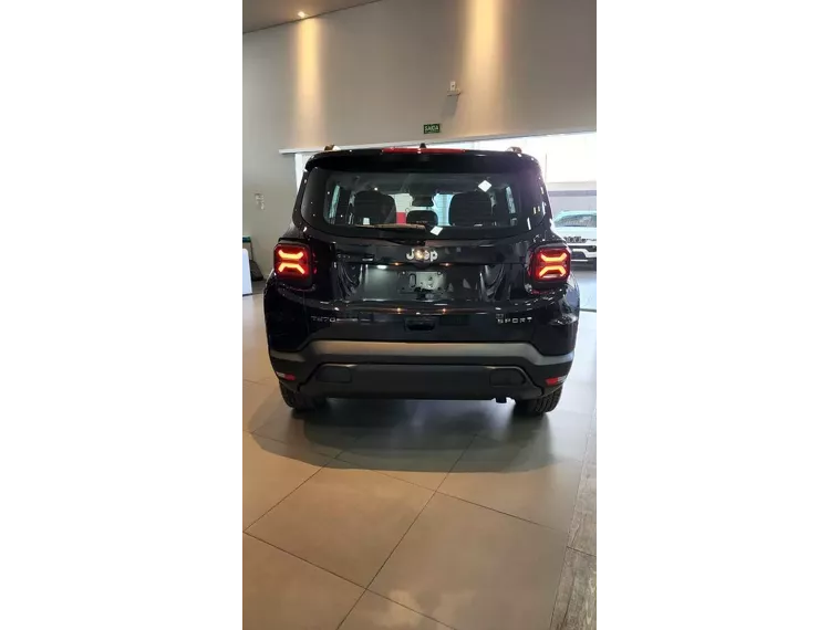 Jeep Renegade Preto 10