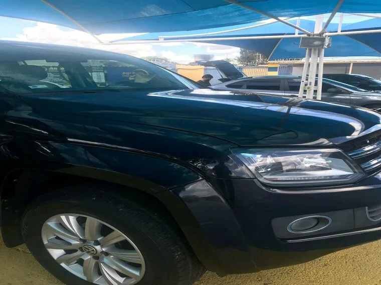 Volkswagen Amarok Preto 7