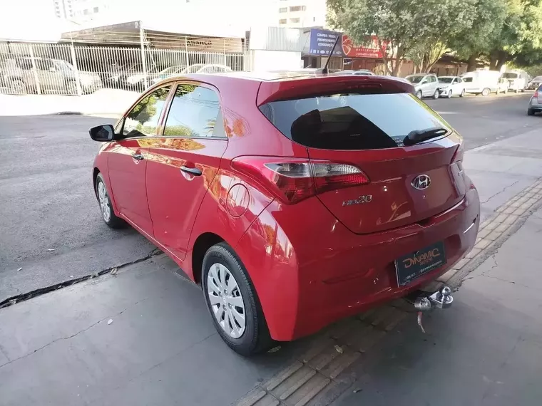 Hyundai HB20 Vermelho 6