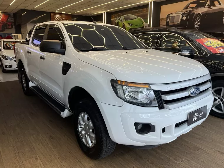 Ford Ranger 2.5 XLS 4X2 CD 16V FLEX 4P MANUAL 2015