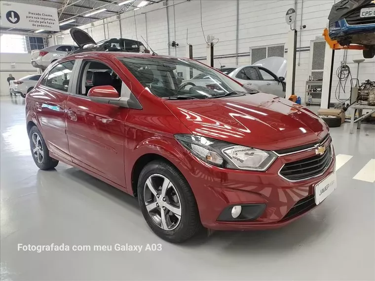 Chevrolet Onix Vermelho 1